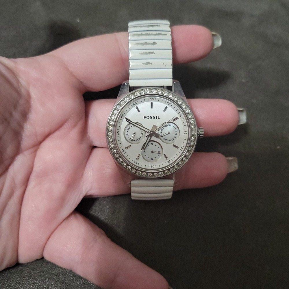 Fossil Stella ES2953 Women White Stainless Steel Analog Dial Quartz Watch